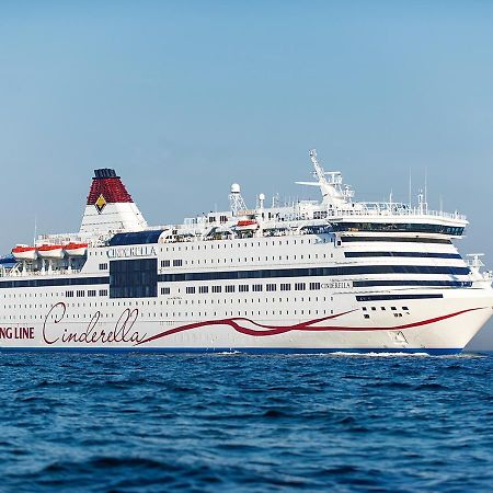 فندق Viking Line Ferry Viking Cinderella - Cruise Helsinki-Stockholm-هلسنكي المظهر الخارجي الصورة